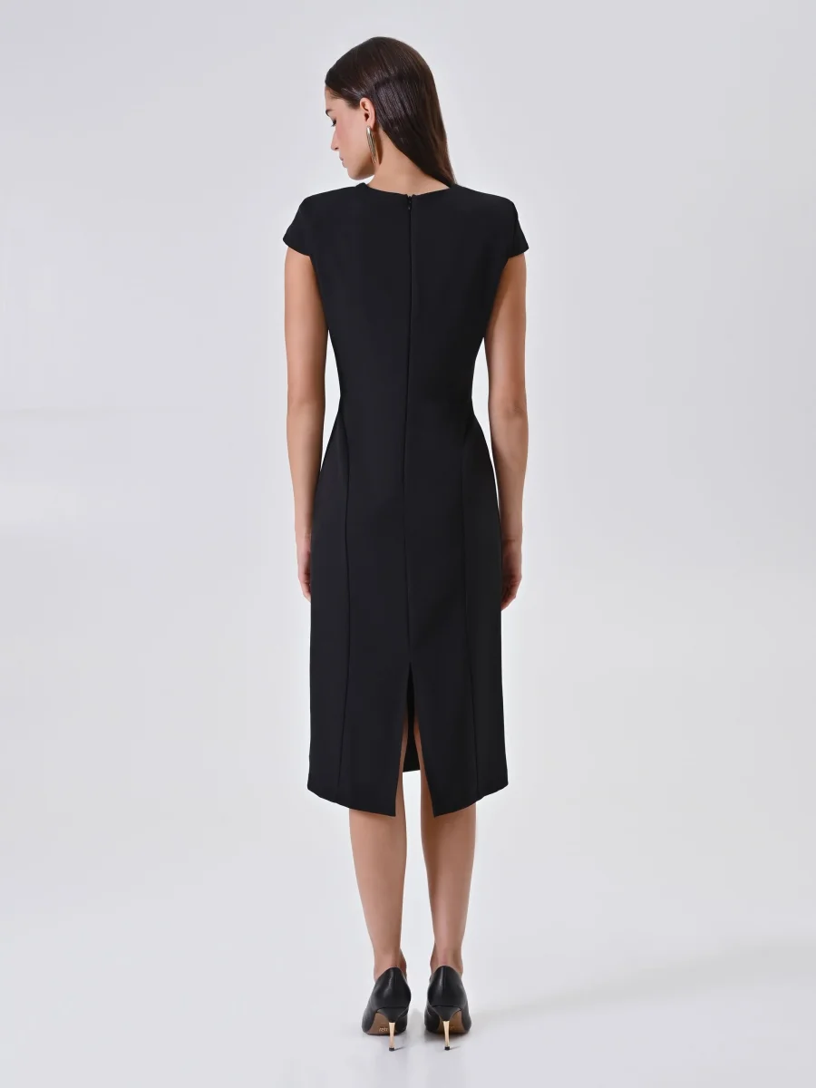 Tubino Nero con Carré in Pizzo – Image 2