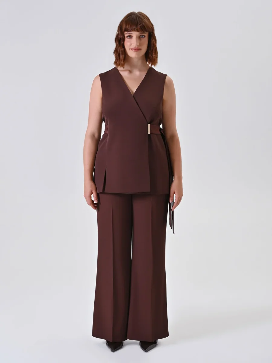 Gilet Curvy Marrone – Image 2