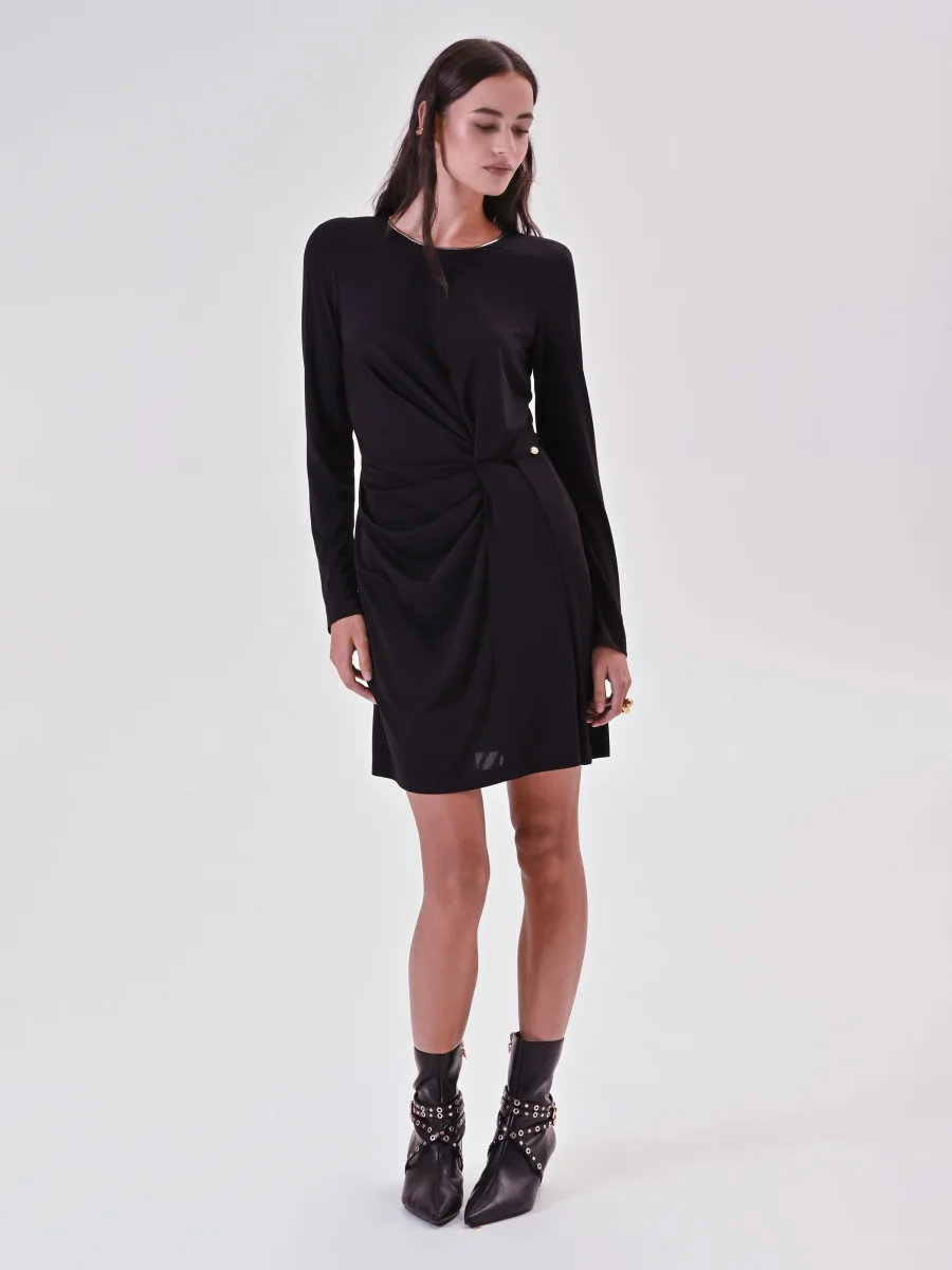 Abito Nero Stretch con Drappeggio – Image 2