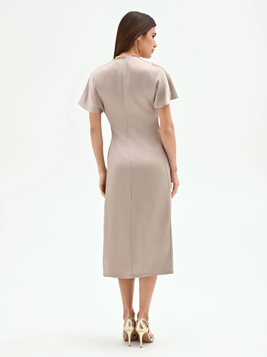 Abito in raso tortora beige con nodo laterale – Image 3