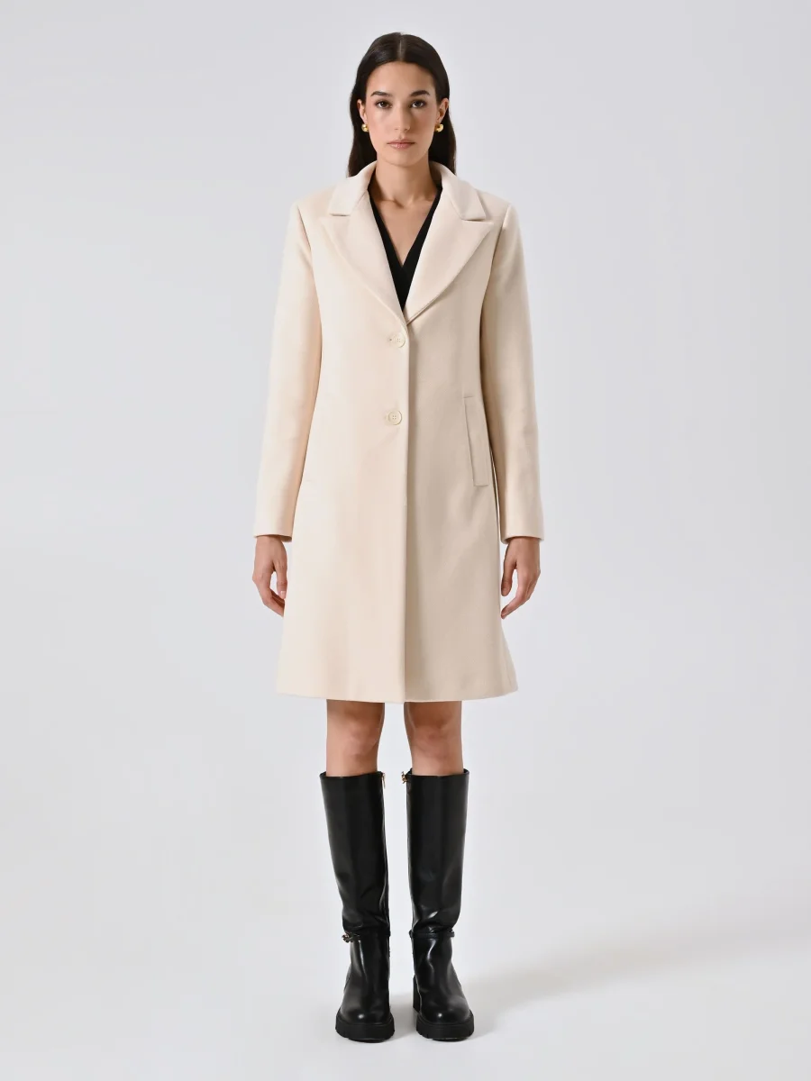 Cappotto Beige Chiaro Midi in Velour – Image 3