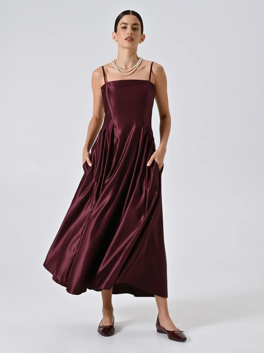 Abito a Ruota con Scollo Dritto Bordeaux – Image 4