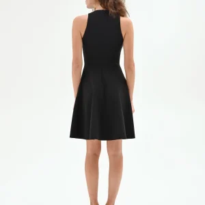 Abito Corto Nero con Gonna a Ruota