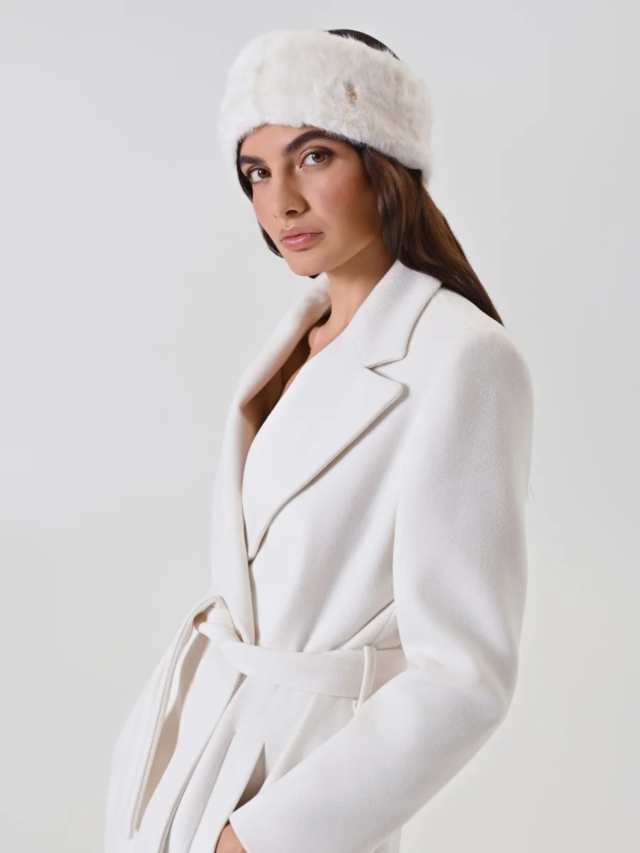 Fascia bianca effetto pelliccia – Image 4