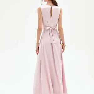 Abito lungo in raso rosa pastello