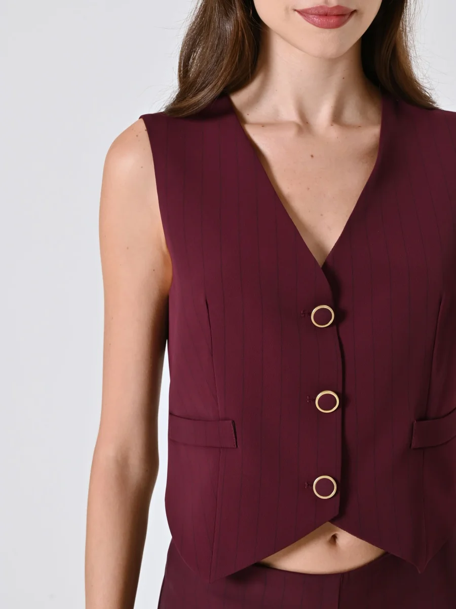 Gilet Bordeaux con Riga Nera – Image 3