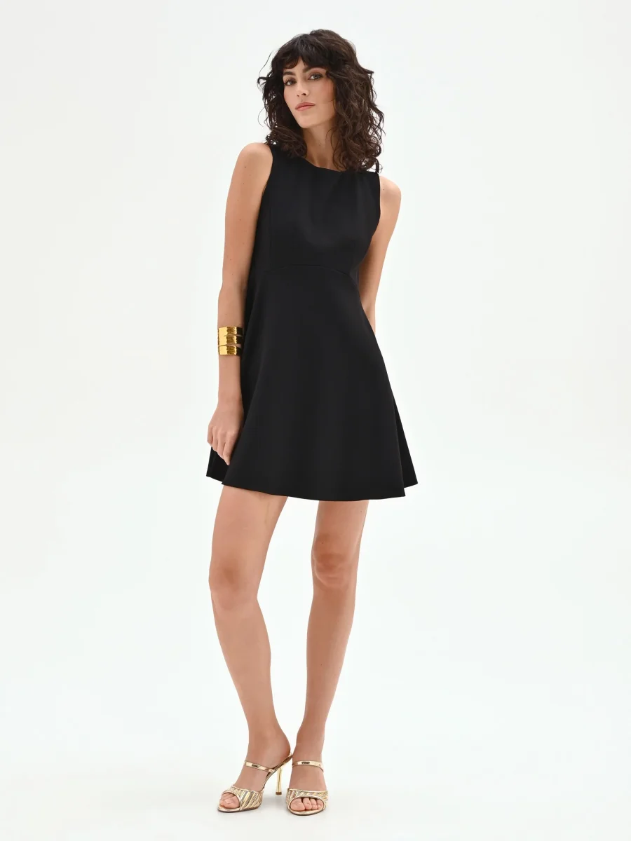 Abito corto nero con gonna svasata – Image 4