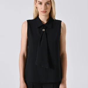Top Nero con Colletto Lavalliere