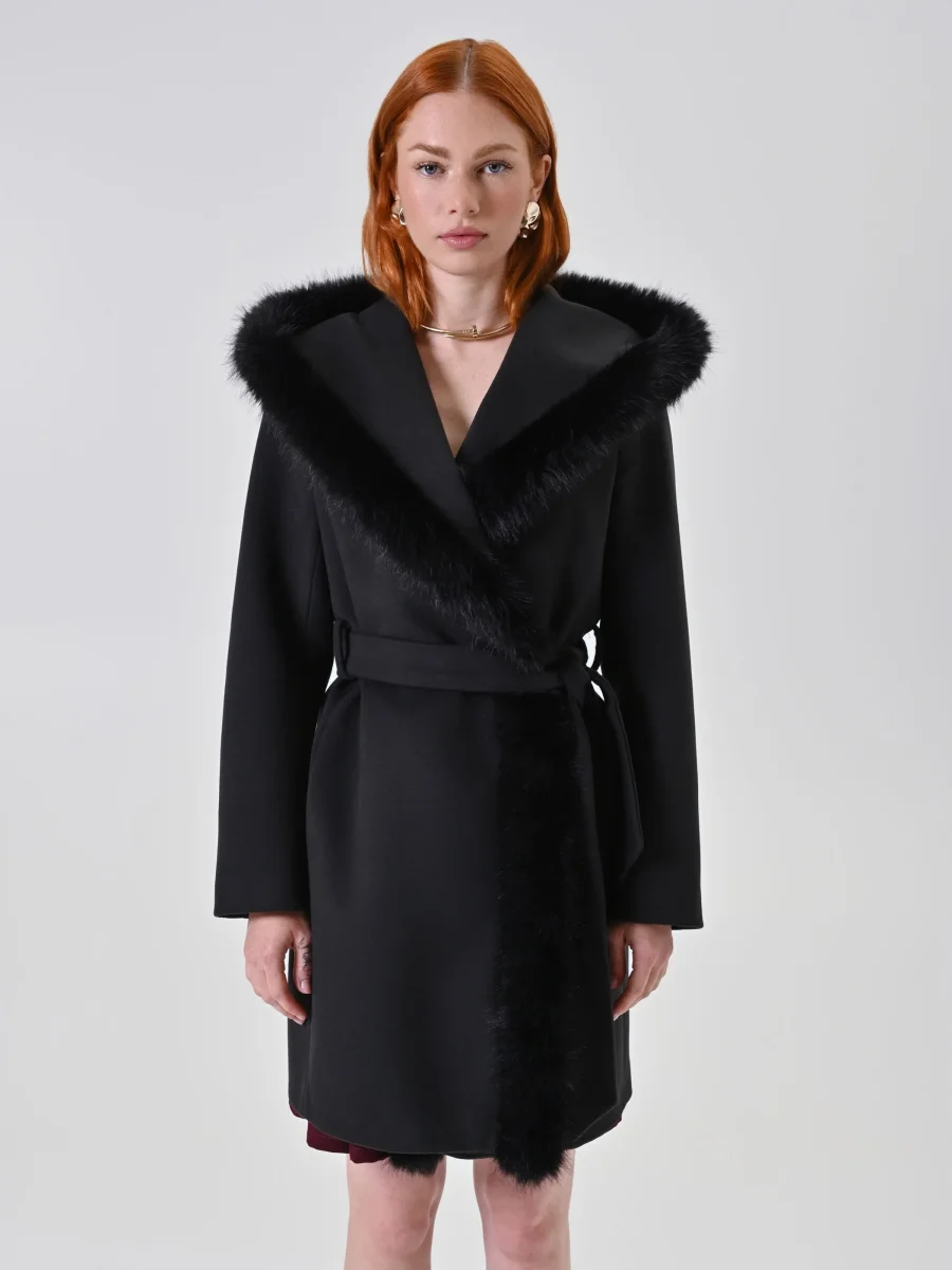 Cappotto misto Viscosa Nero con Cappuccio effetto Pelliccia – Image 3