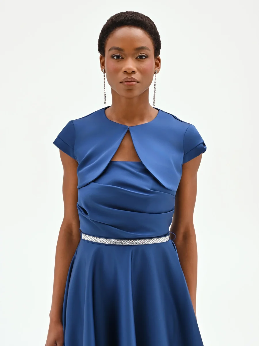 Coprispalla blu brillante in raso – Image 3