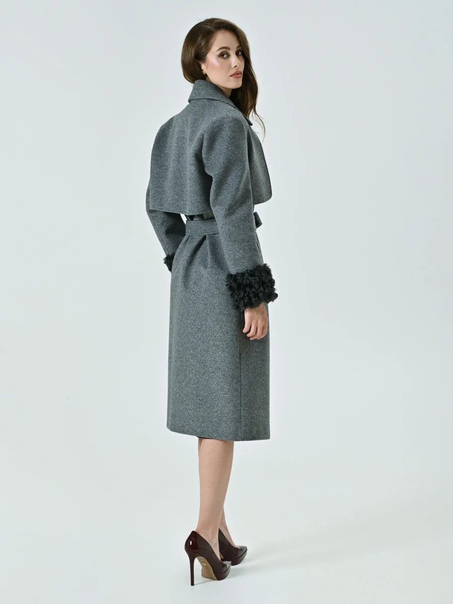 Cappotto Tre in Uno con Polsini effetto Pelliccia – Image 3