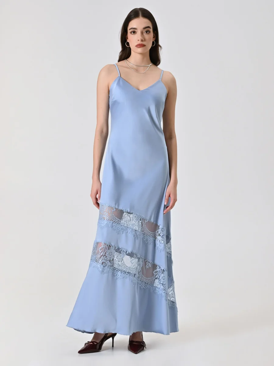 Abito in Raso Azzurro con Inserti in Pizzo – Image 5