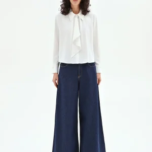 Camicia panna bianco con morbida rouche asimmetrica