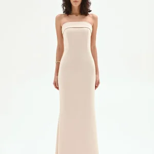 Abito lungo a colonna beige chiaro senza spalline