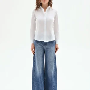 Camicia bianca sagomata in cotone