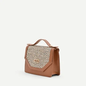 Borsa pochette cuoio con intarsio effetto raffia