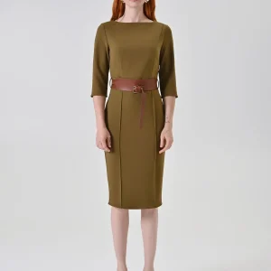 Tubino verde militare con cintura