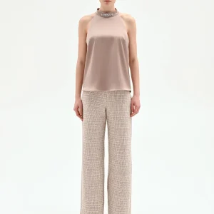 Top tortora beige in raso con applicazione gioiello