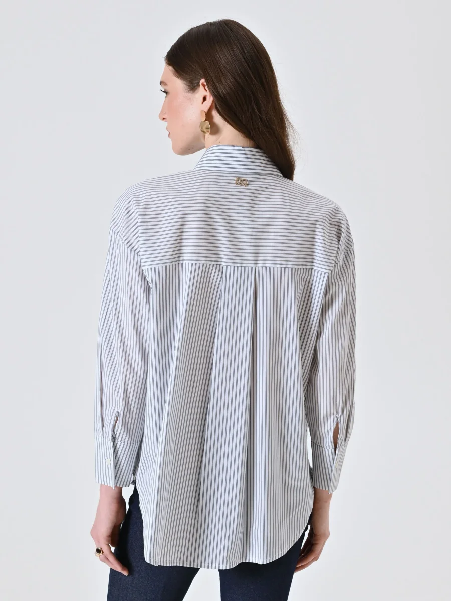 Camicia a Righe con Decoro Pietre – Image 3