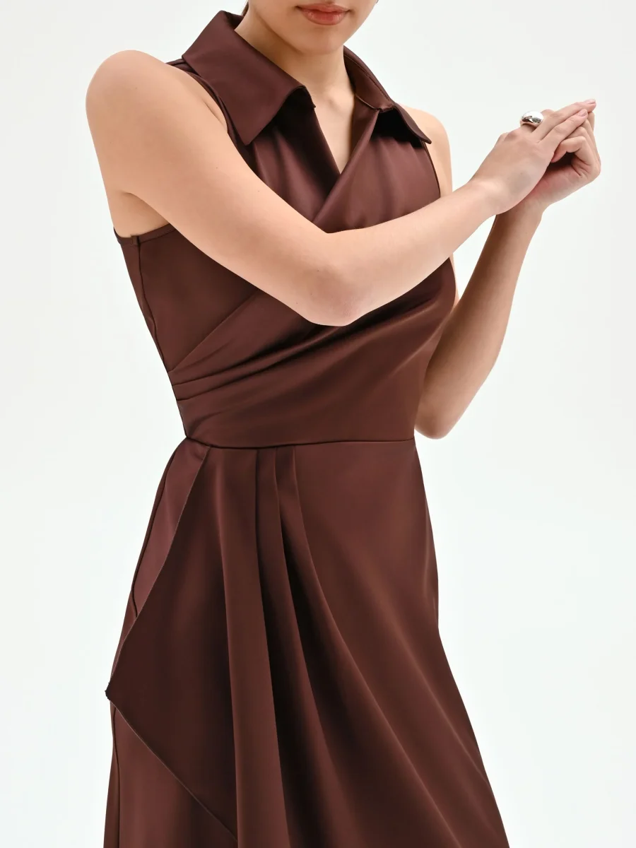 Abito longuette cioccolato con drappeggio – Image 4