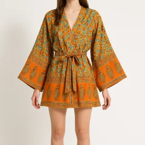 Robe Courte Orange À Motifs Floraux