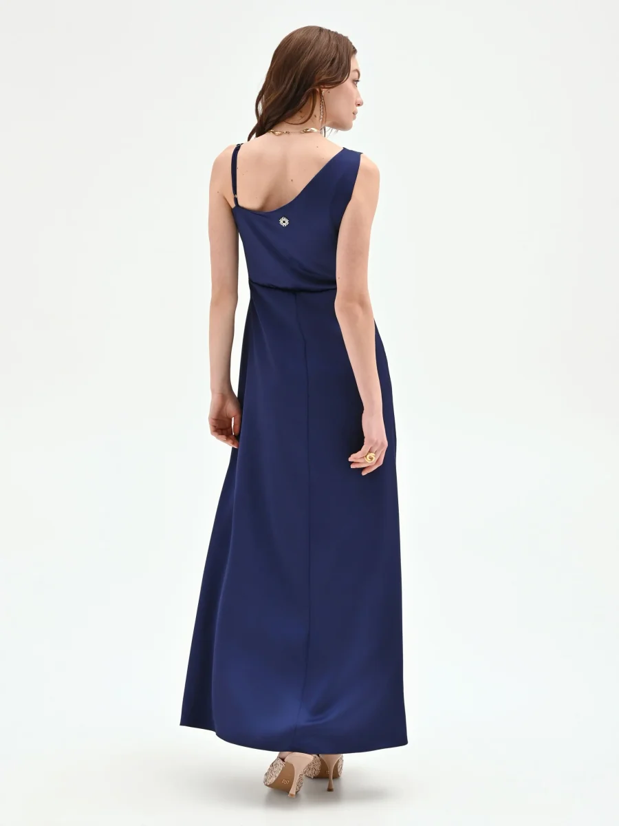 Abito atelier lungo blu indaco con nodo drappeggiato – Image 3