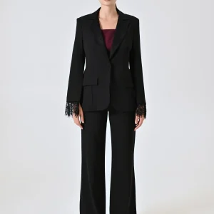 Giacca Nera in Cadi con Inserti in Pizzo