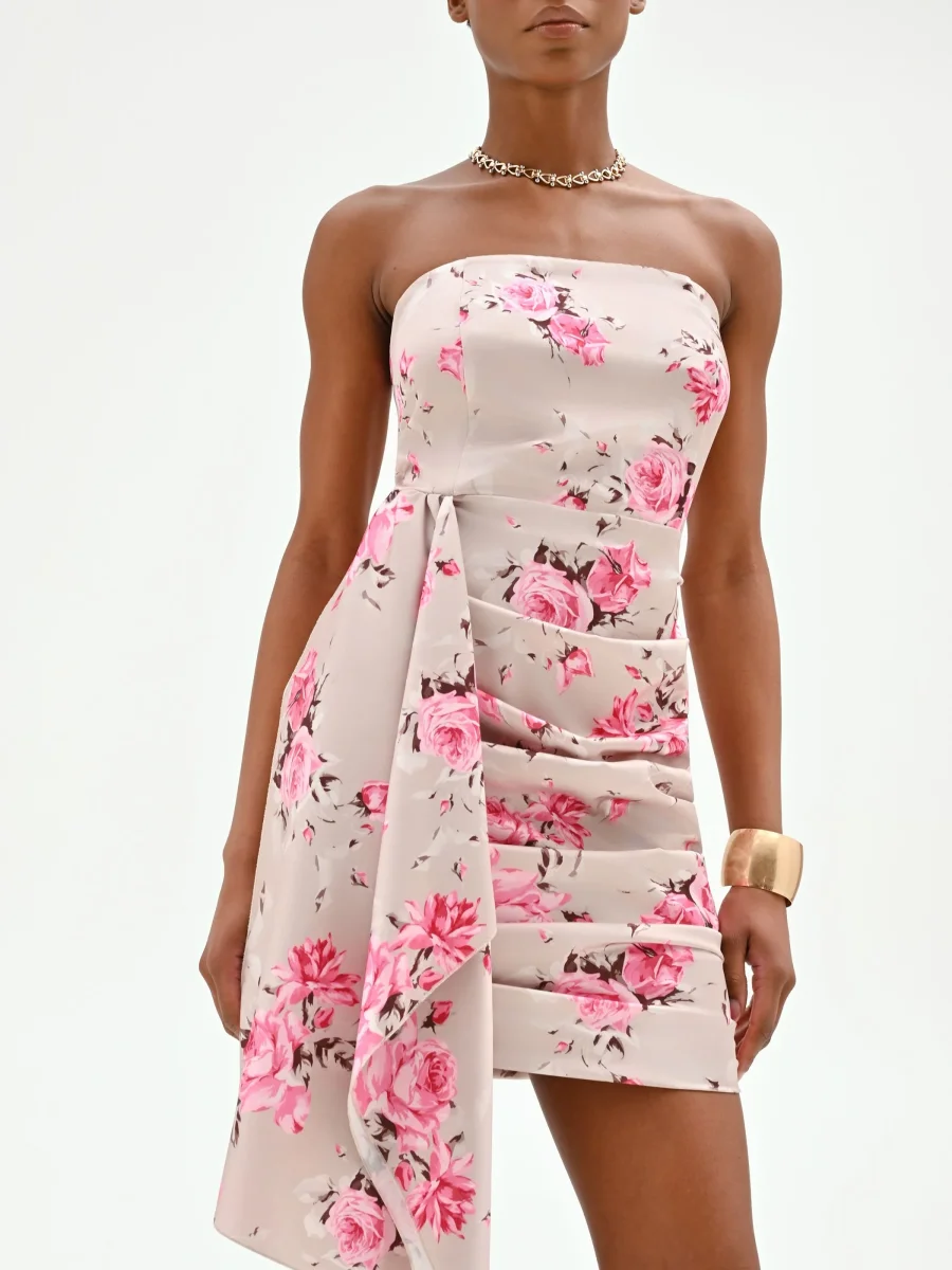 Mini abito rosa con stampa floreale e drappeggio – Image 4