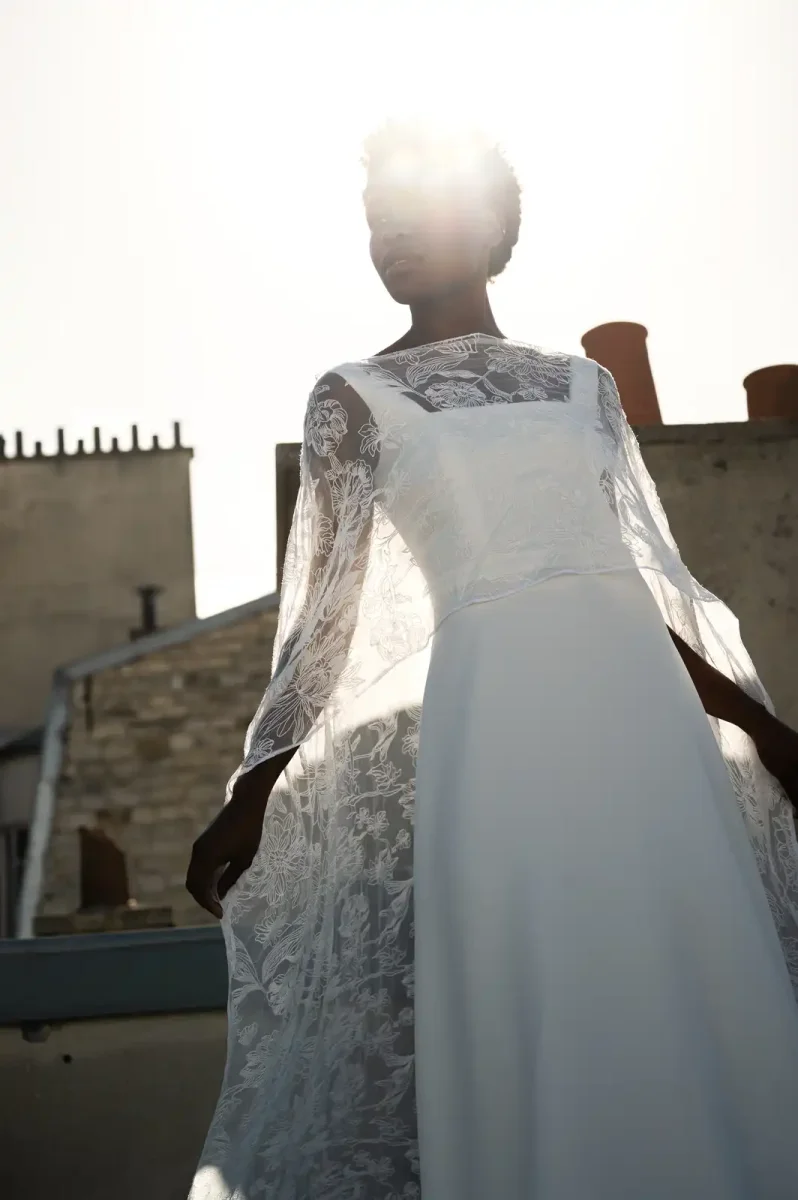 La Mystérieuse - Robe et Cape – Image 2