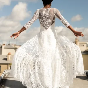 L'éblouissante -  Sur-robe Dentelle
