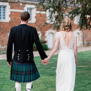 Seconde Main - Ensemble Jupe Élancée et Top Joviale C48 - L'Amusée