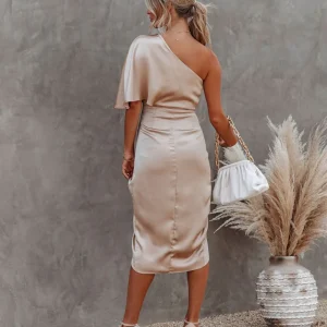 Aurélie - Robe Satinée D'Été