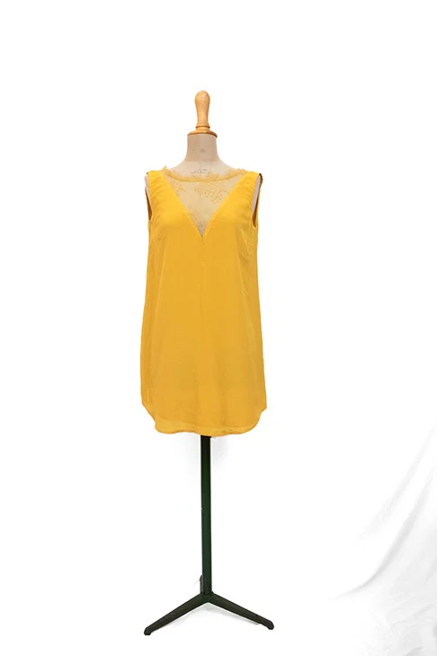 Seconde Main - Robe avec dentelle jaune 87 - L'Amusée – Image 3