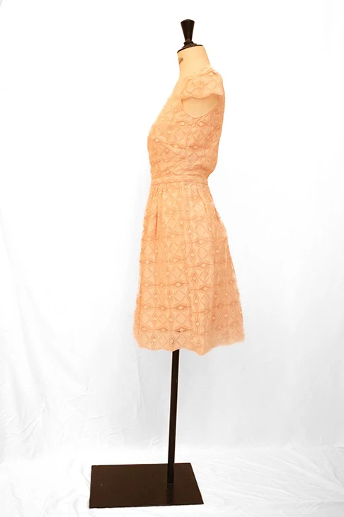 Seconde Main - Robe en dentelle rose 65 - L'Amusée – Image 6