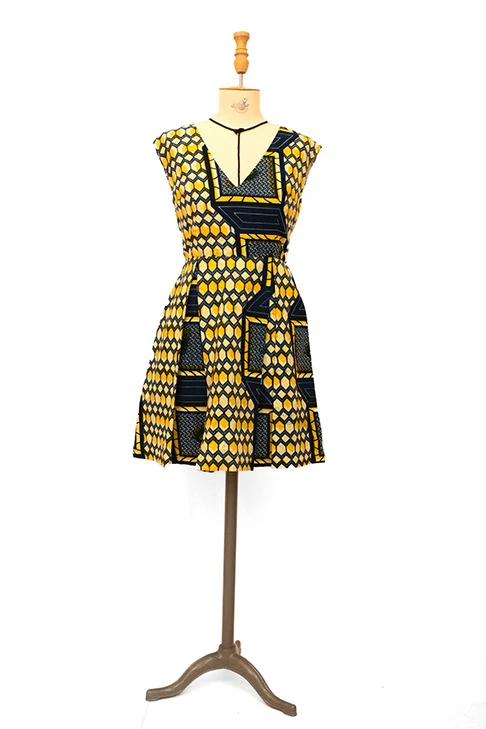 Seconde Main - Robe jaune et noire 82 - L'Amusée