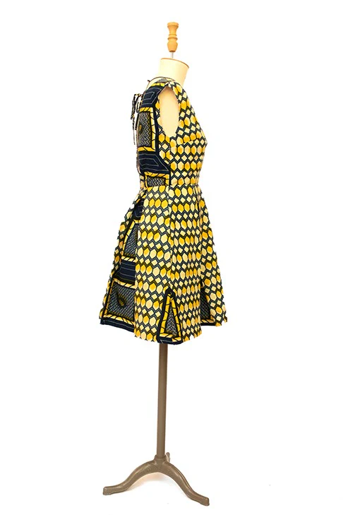 Seconde Main - Robe jaune et noire 82 - L'Amusée – Image 4