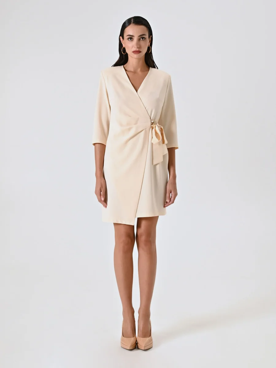 Abito Wrap con Nastri in Raso e decoro Gioiello Beige – Image 5