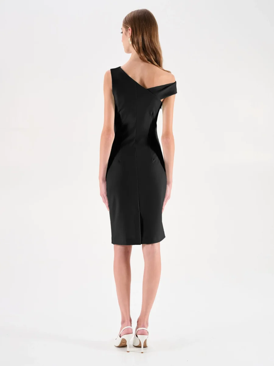 Abito a tubino nero in punto milano con drappeggio – Image 2