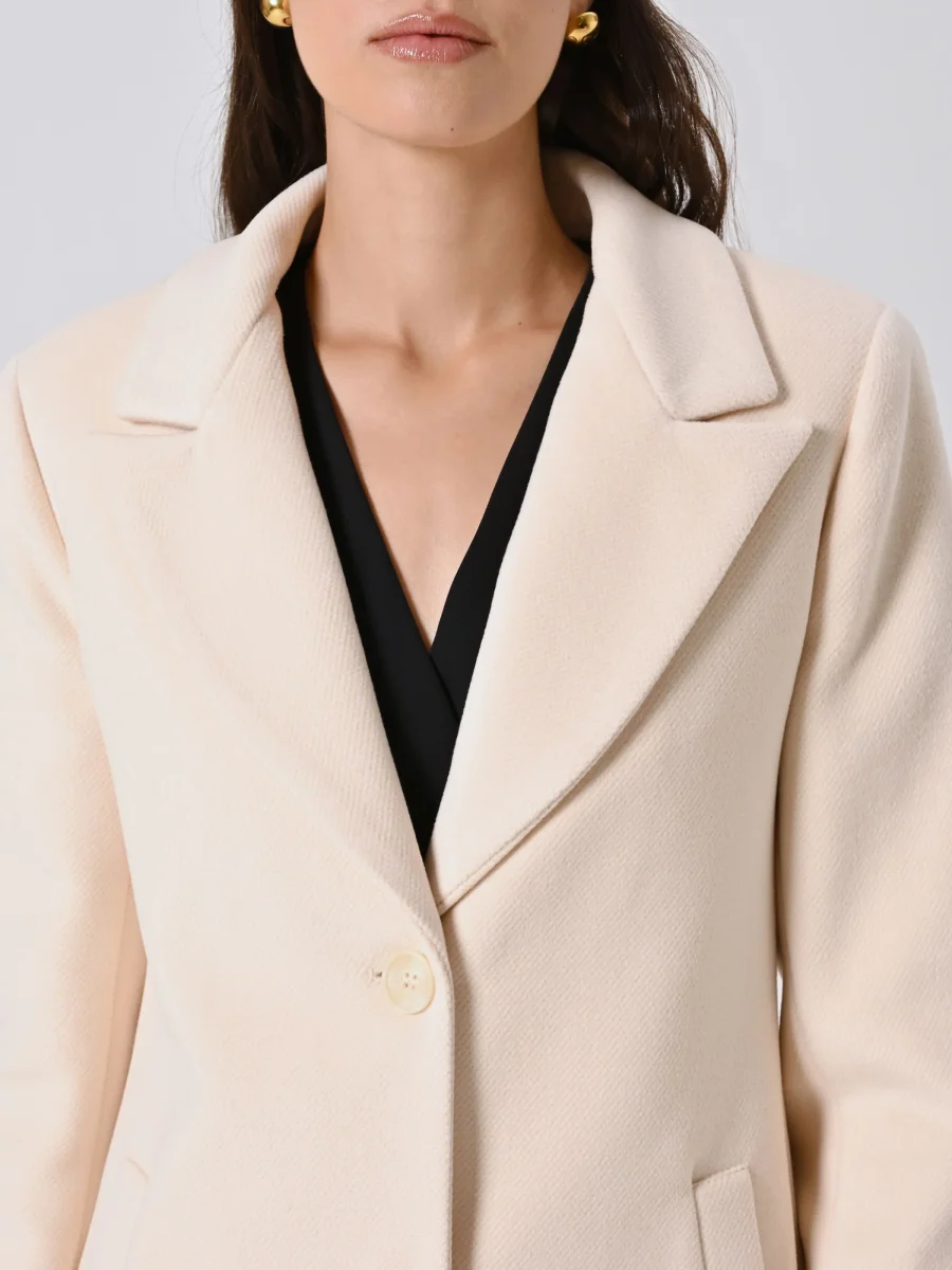 Cappotto Beige Chiaro Midi in Velour – Image 4