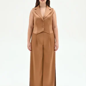 Gilet curvy marrone bronzo in raso con rever