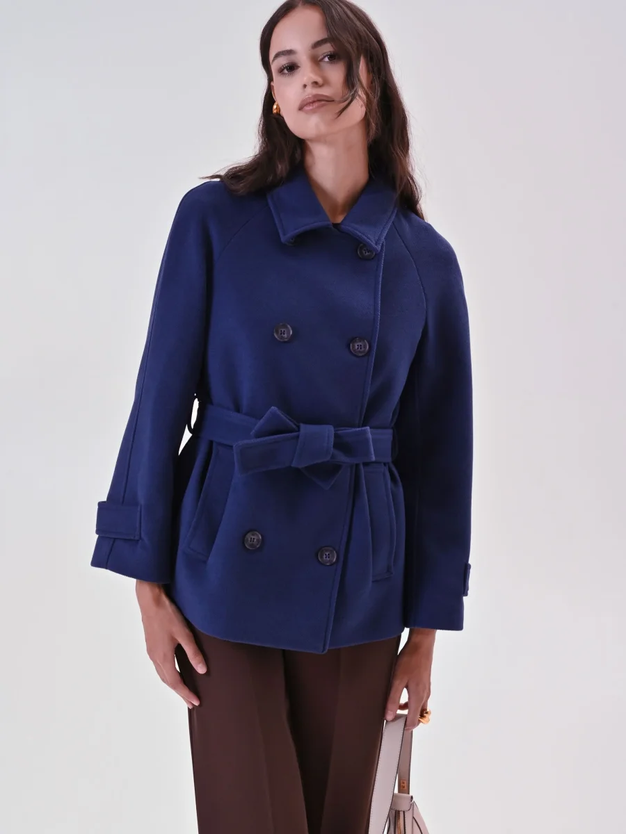 Cappotto Blu Corto in Velour – Image 7
