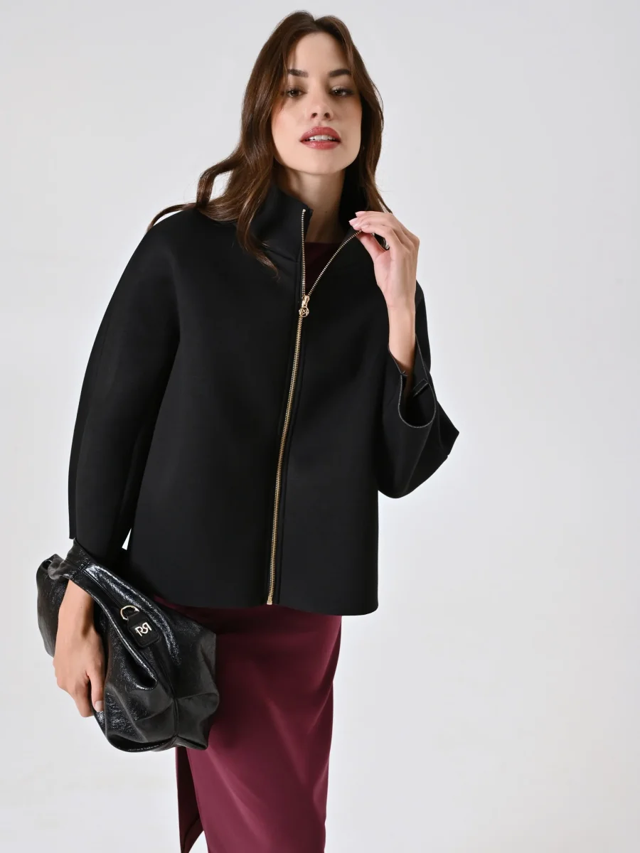 Cappa Nera in Tessuto Scuba – Image 8