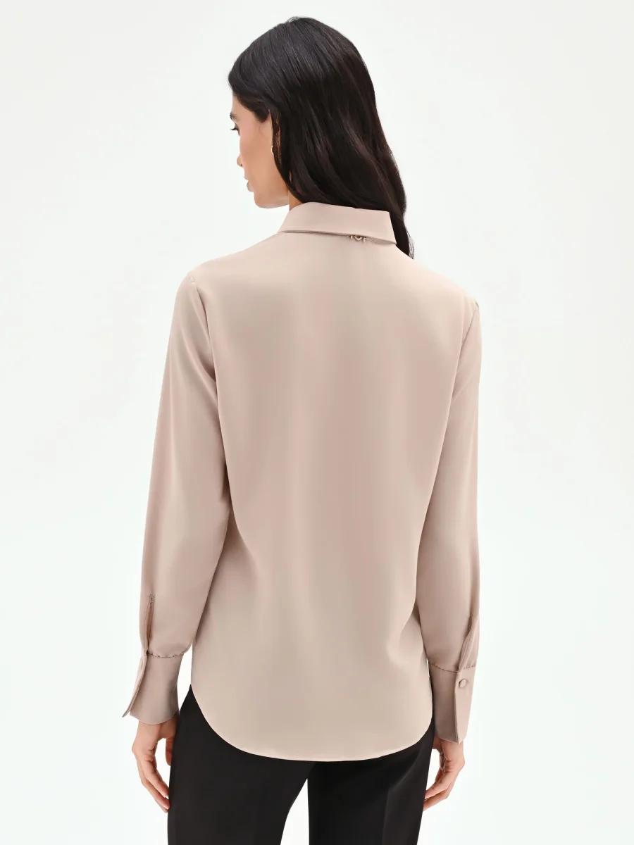 Camicia beige con bottoni ricoperti – Image 4