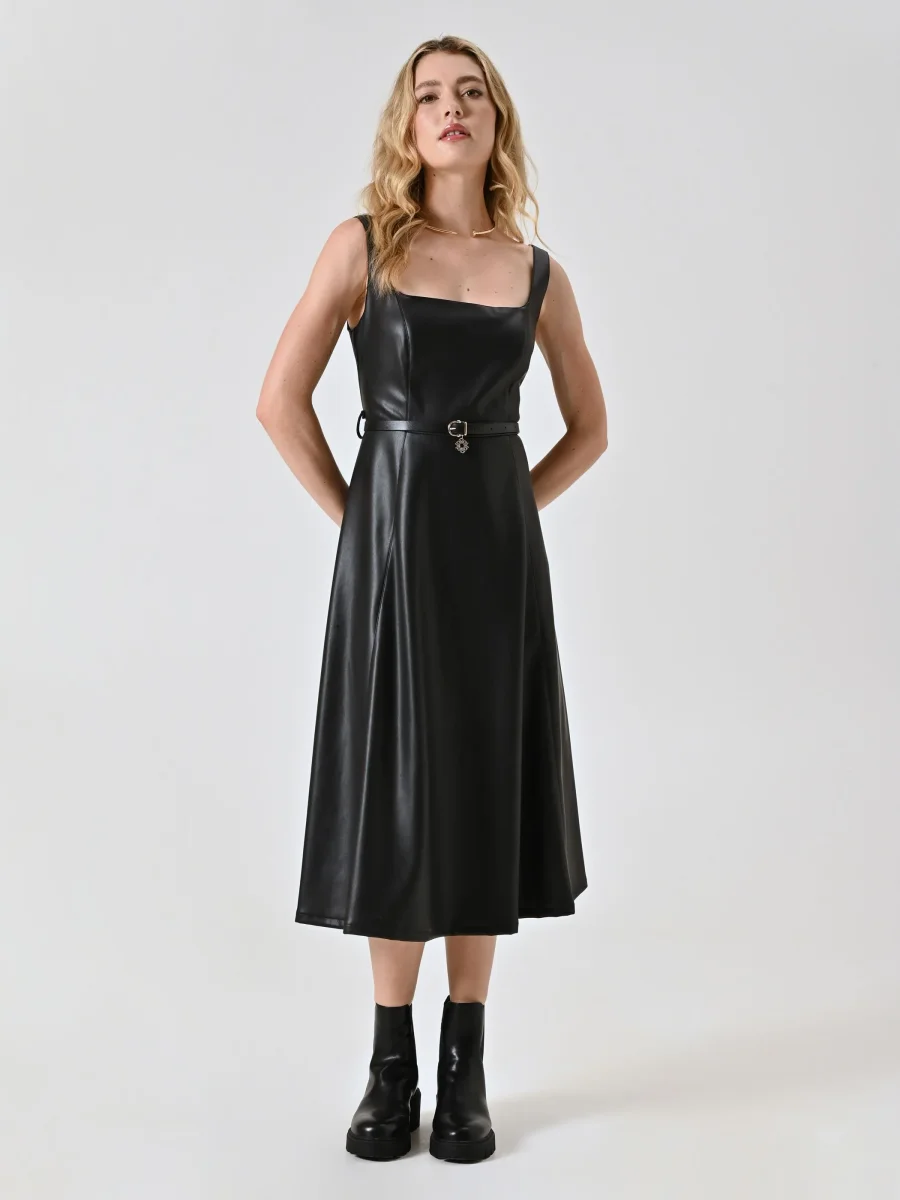 Abito a Ruota in Simil Pelle Nero – Image 5