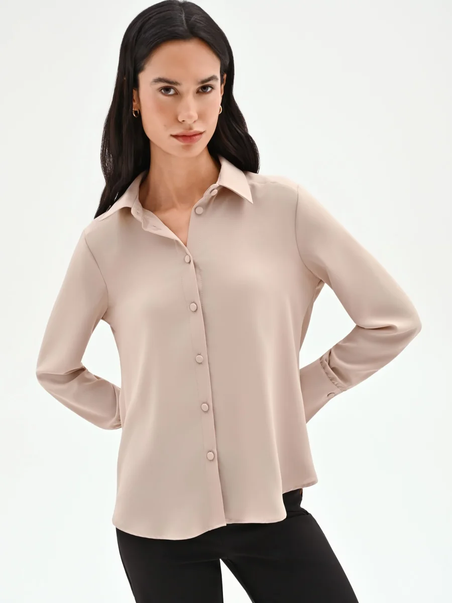 Camicia beige con bottoni ricoperti – Image 6