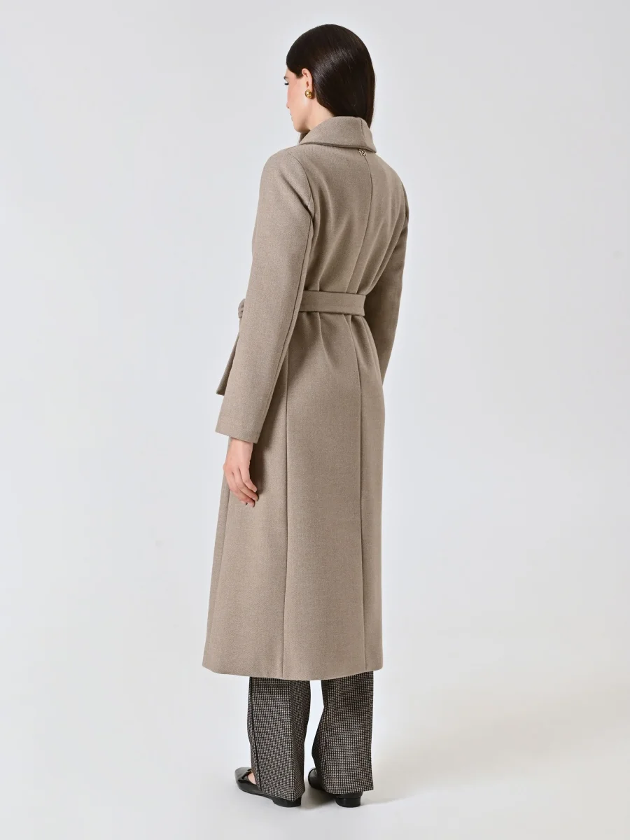Cappotto Beige Doppiopetto Lungo con Rever Ampio – Image 5
