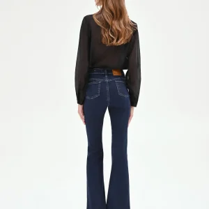 Jeans Blu a Zampa con Bottoni