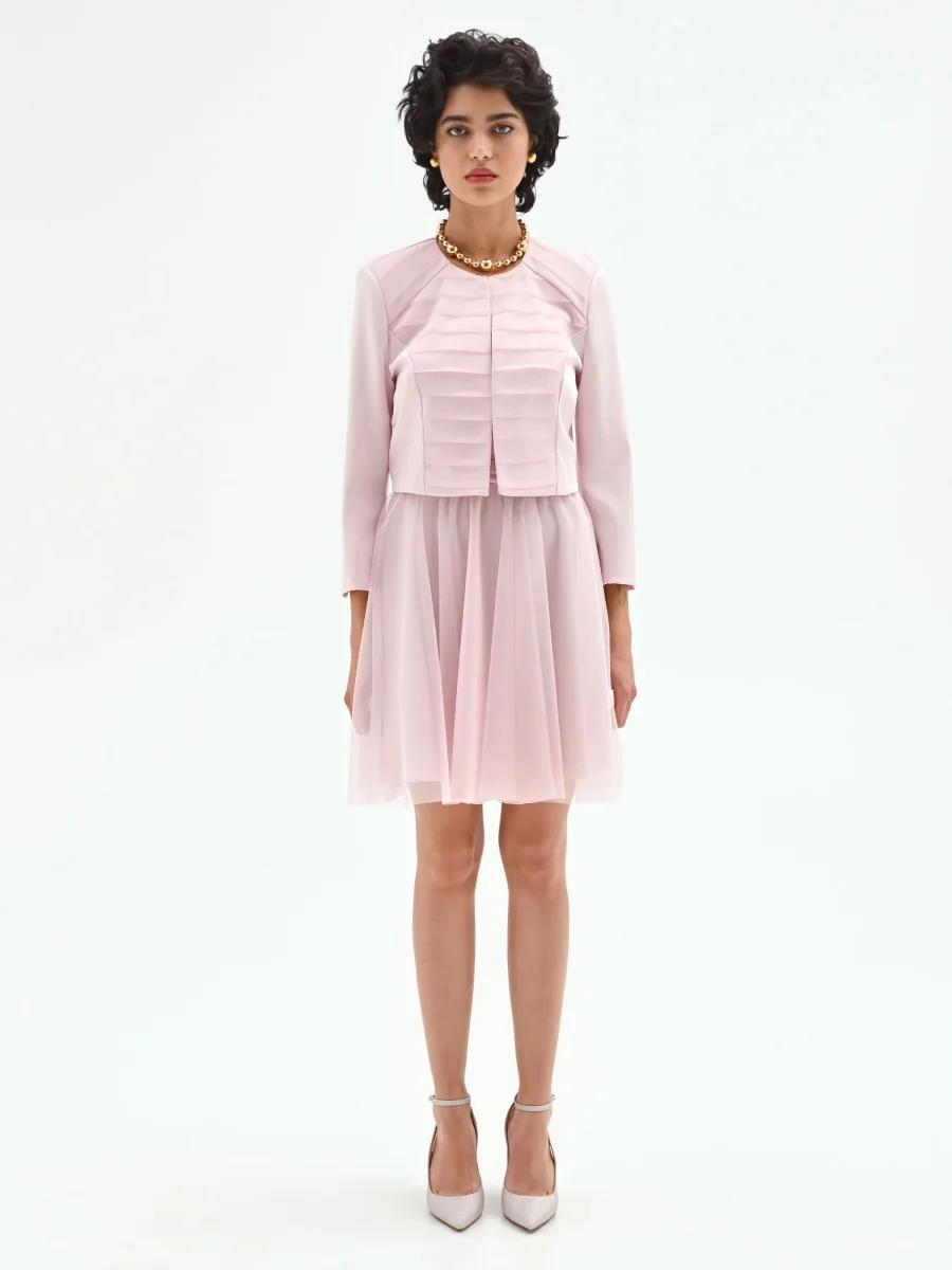 Coprispalla rosa pastello con pieghe orizzontali – Image 3