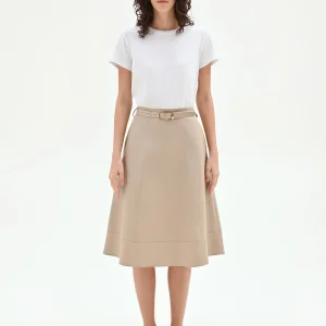 Abito beige scuro con corpetto a contrasto