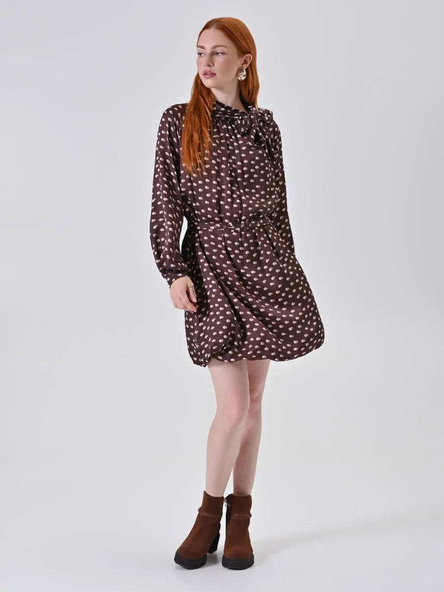 Abito chemisier a pois cioccolato con fusciacca – Image 5